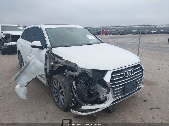 2017 AUDI Q7 WA1LHAF76HD051677 Photo 0