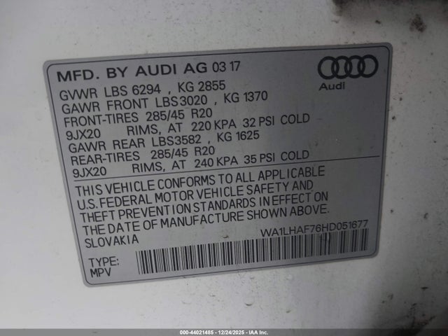2017 AUDI Q7 WA1LHAF76HD051677 Photo 8
