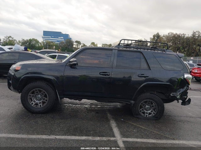 JTEBU5JR6L5830976 Toyota 4runner Venture Special Edition