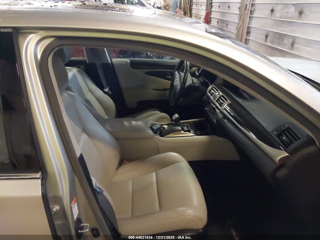 Lexus LS 460 2016 JTHCL5EF2G5025993 Image 5