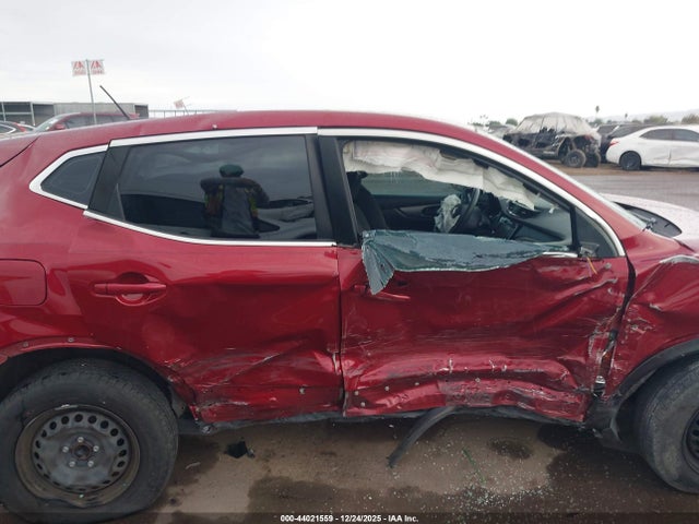 JN1BJ1CV8LW277129 Nissan Rogue Sport S Fwd Xtronic Cvt