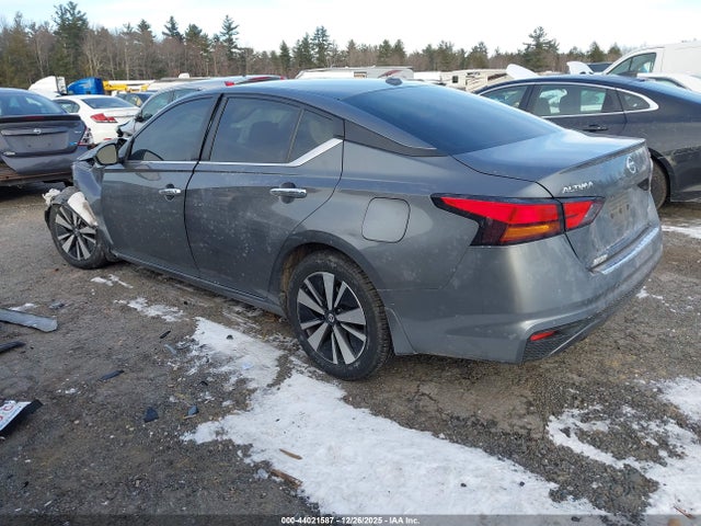 1N4BL4DW5NN304236 Nissan Altima Sv Intelligent Awd