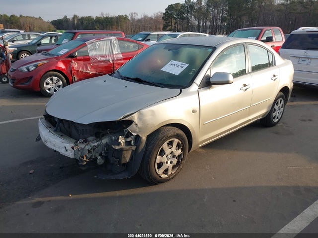 2007 MAZDA MAZDA3 JM1BK12F671716979 Photo 1