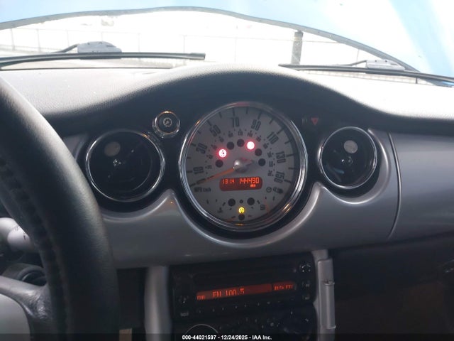 2006 MINI COOPER WMWRC33506TJ79815 Photo 6