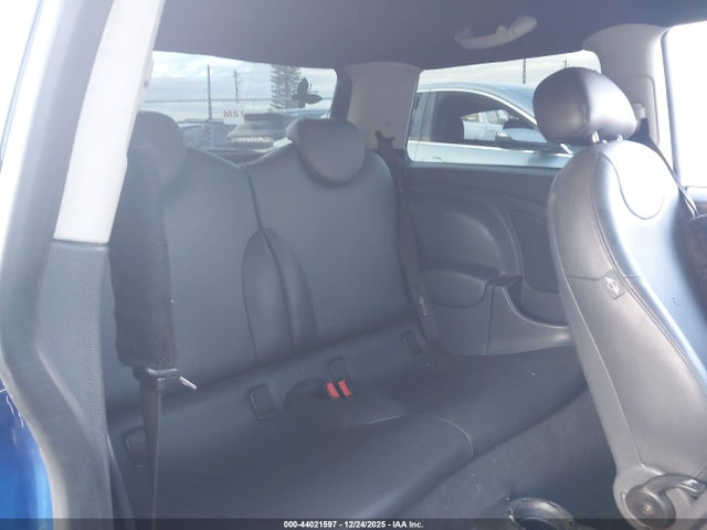 2006 MINI COOPER WMWRC33506TJ79815 Photo 7