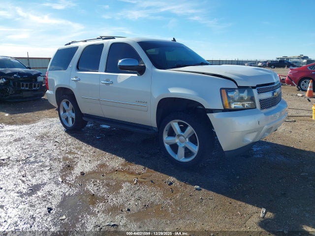 2011 CHEVROLET TAHOE 1GNSCCE09BR382240