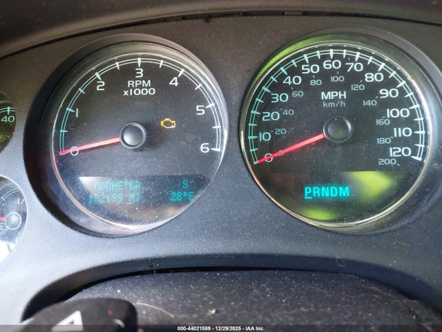 2011 CHEVROLET TAHOE 1GNSCCE09BR382240 Photo 6