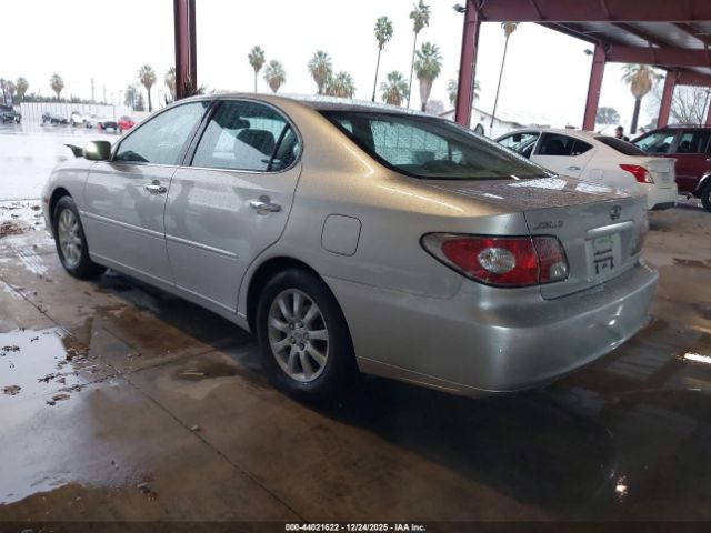 2003 LEXUS ES 300 JTHBF30G636016631 Photo 2