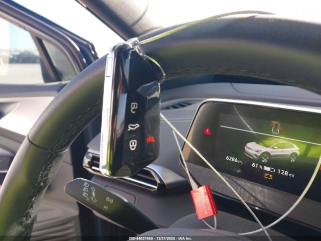 2024 VOLKSWAGEN ID.4 1V2BMPE86RC012605 Photo 10