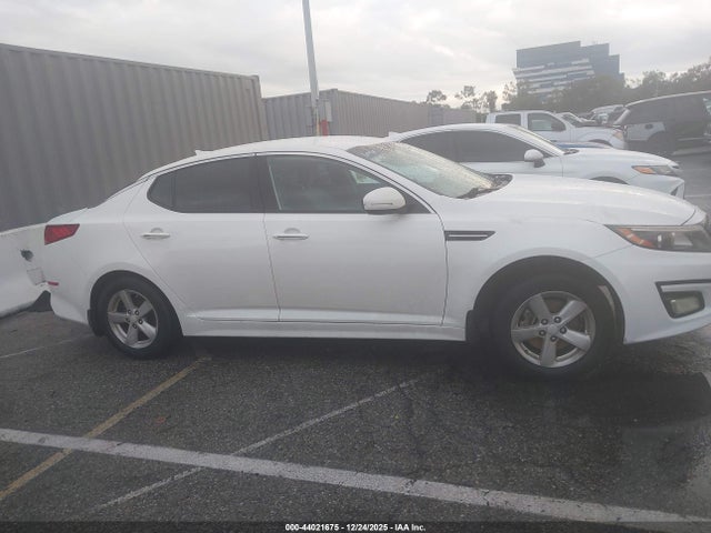Aukcja sprzedaży 2015 Kia Optima Lx, vin: KNAGM4A73F5602566, numer aukcji: 44021675