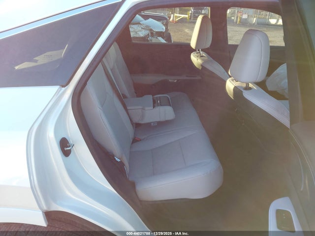 44021788 :رقم المزاد ، 2T2BAMCA3RC077106 vin ، 2024 Lexus Rx 350 Premium Plus مزاد بيع