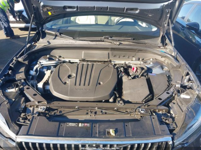 2023 VOLVO XC60 YV4L12DV2P1254581 Photo 9