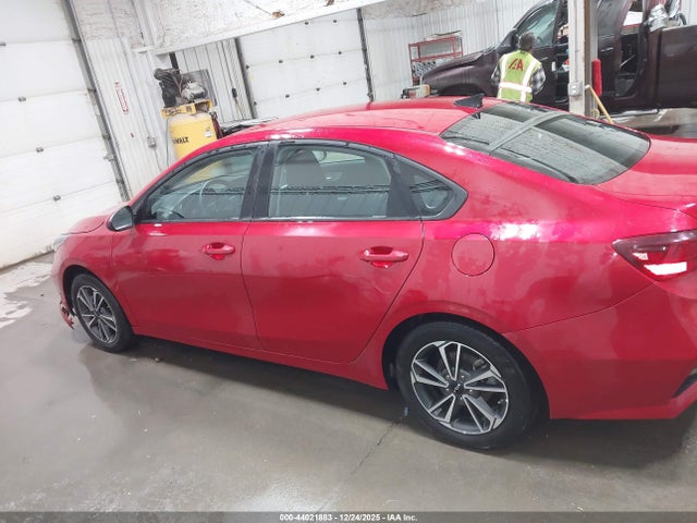 KIA Forte 2024 3KPF24ADXRE742021 Image 28