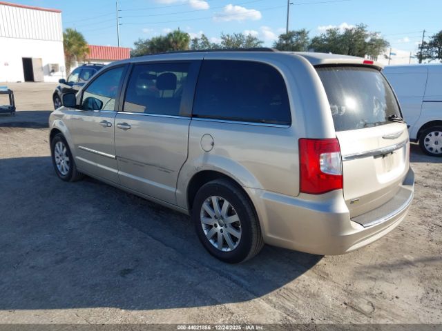 2013 CHRYSLER TOWN & COUNTRY 2C4RC1BG5DR722199 Photo 2