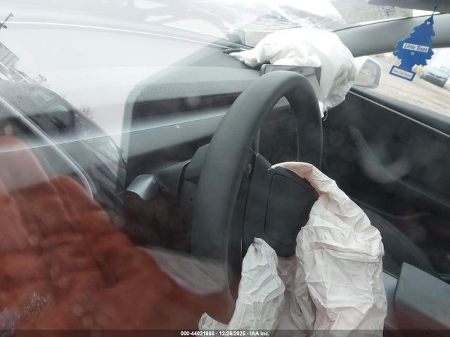 2026 TESLA MODEL 3 5YJ3E1EB5TF116802 Photo 6