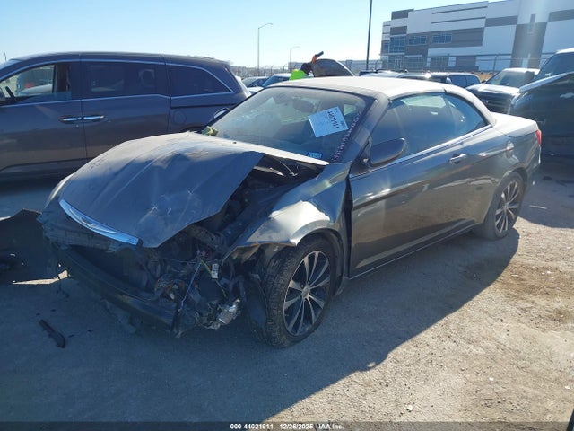 Продажа на аукционе авто 2012 Chrysler 200 S, vin: 1C3BCBGG2CN235154, номер лота: 44021911