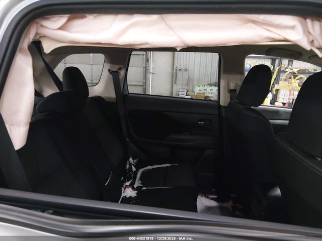 2016 MITSUBISHI OUTLANDER JA4AZ3A3XGZ016257 Photo 7