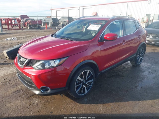 JN1BJ1CP8HW007195 Nissan Rogue Sport Sl