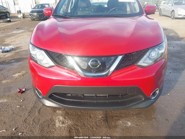 JN1BJ1CP8HW007195 Nissan Rogue Sport Sl