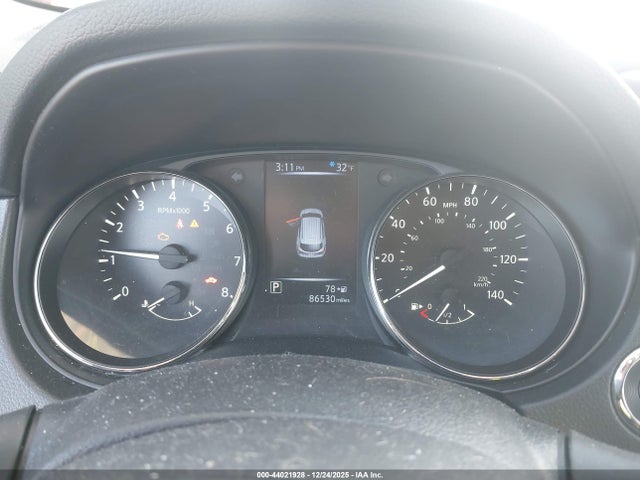 JN1BJ1CP8HW007195 Nissan Rogue Sport Sl
