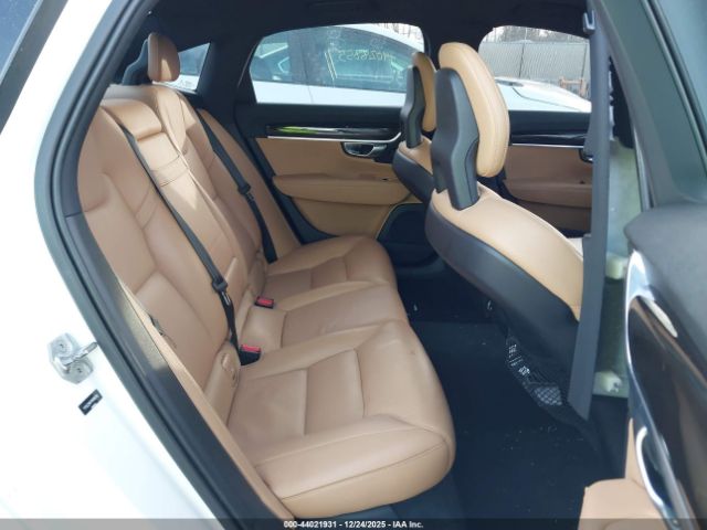 2017 VOLVO S90 YV1A22MK1H1016746 Photo 7