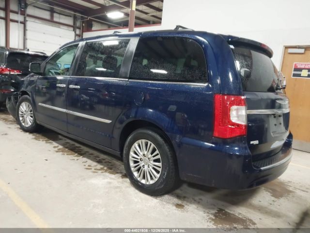 2015 CHRYSLER TOWN & COUNTRY 2C4RC1CG0FR525300 Photo 2