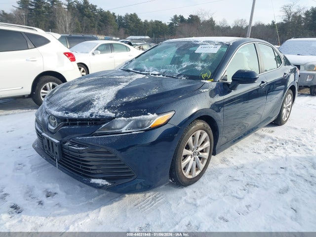 2019 TOYOTA CAMRY 4T1B11HK5KU722850 Photo 1