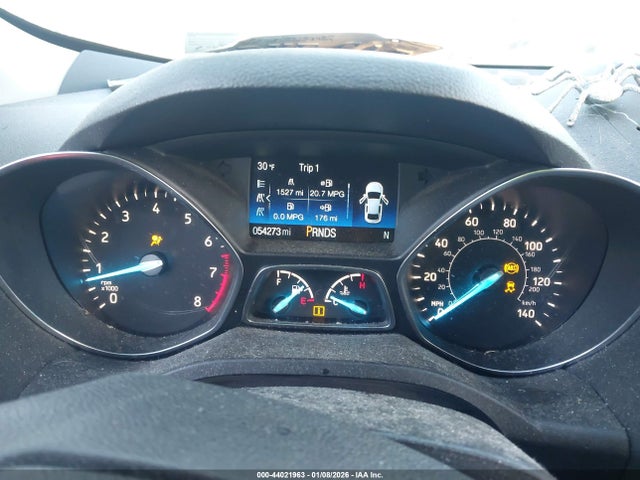 44021963 :رقم المزاد ، 1FMCU0F74KUC20819 vin ، 2019 Ford Escape S مزاد بيع