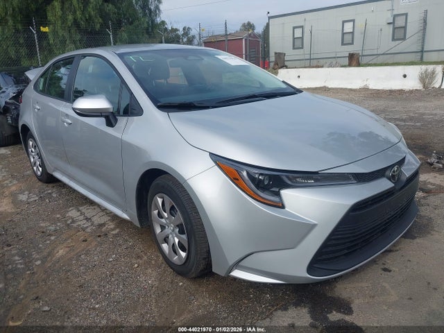 Toyota COROLLA LE 2026 5YFB4MDE9TP369847 главное изображение