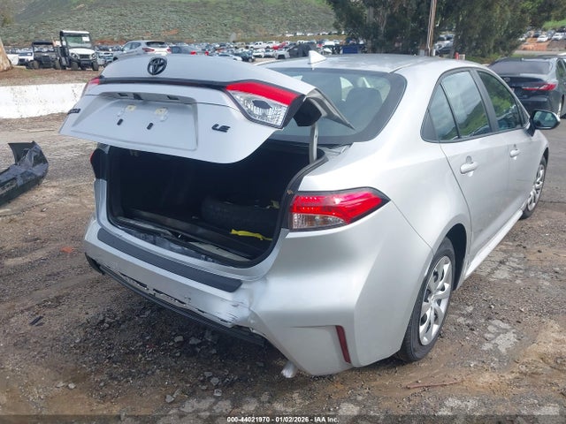 Toyota COROLLA LE 2026 5YFB4MDE9TP369847 Image 4