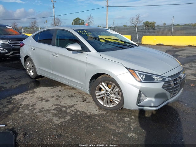 Hyundai ELANTRA SEL 2019 5NPD84LF6KH461078 main image