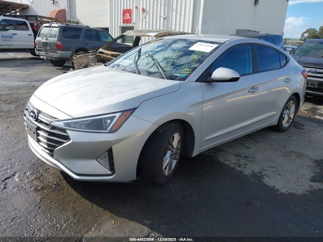 Hyundai ELANTRA SEL 2019 5NPD84LF6KH461078 Image 2