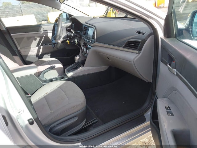 Hyundai ELANTRA SEL 2019 5NPD84LF6KH461078 Image 5