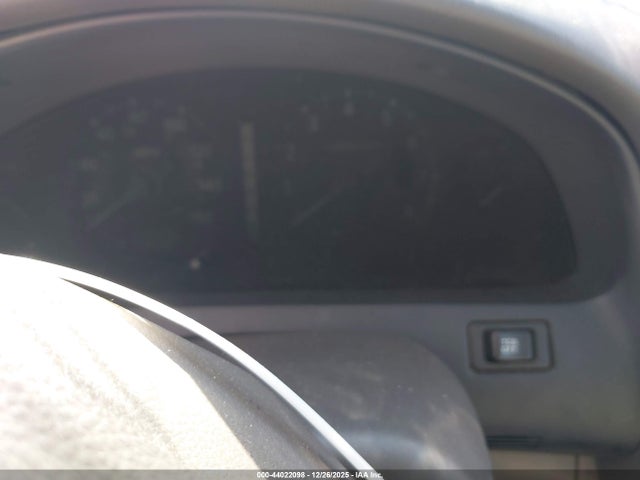 Aukcja sprzedaży 2001 Infiniti I30 Luxury, vin: JNKCA31A91T001925, numer aukcji: 44022098