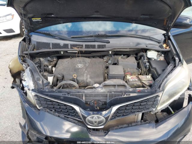 2019 TOYOTA SIENNA 5TDXZ3DC6KS986726 Photo 9