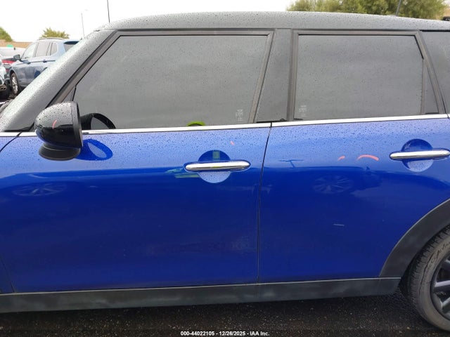 WMWXU1C55K2J02978 Mini Hardtop Oxford Edition