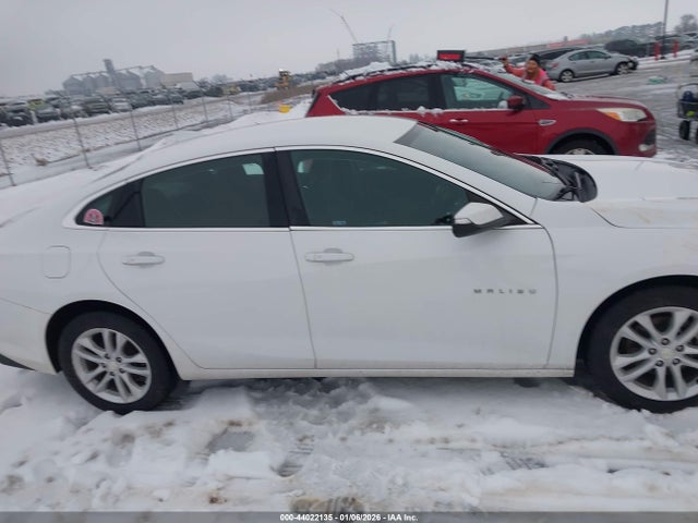 1G1ZE5ST1HF228684 Chevrolet MALIBU 1LT