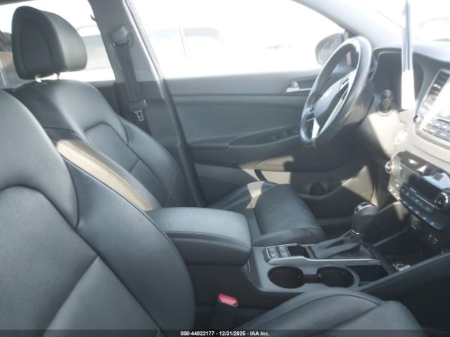 2016 HYUNDAI TUCSON KM8J3CA26GU188230 Photo 4