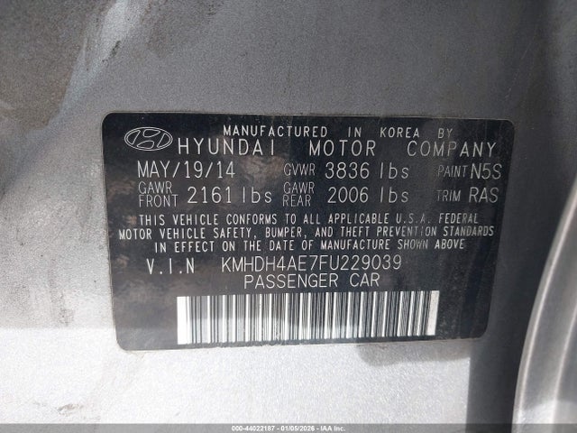 KMHDH4AE7FU229039 Hyundai ELANTRA SE