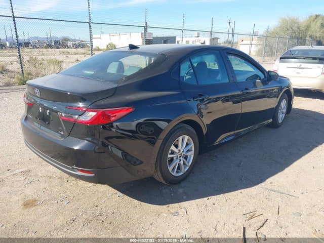 Toyota CAMRY LE 2026 4T1DAACK5TU685056 Image 4