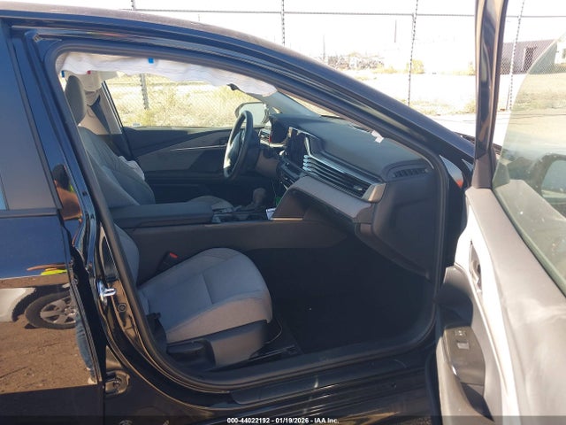 Toyota CAMRY LE 2026 4T1DAACK5TU685056 Image 5