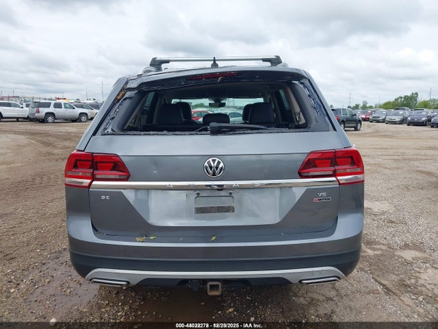 2018 Volkswagen Atlas 3.6l V6 Se/3.6l V6 Se W/technology მანქანა იყიდება აუქციონზე, vin: 1V2LR2CAXJC579919, აუქციონის ნომერი: 44022278