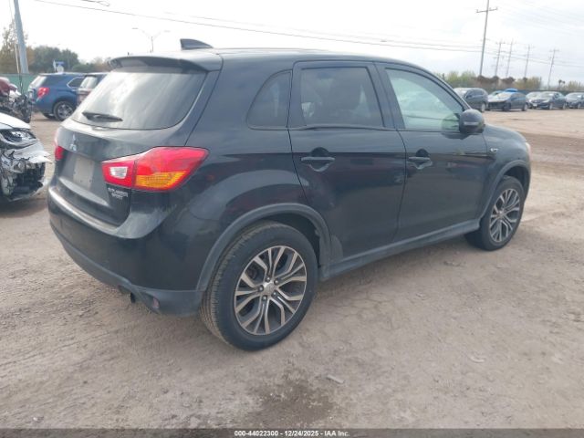 2017 MITSUBISHI OUTLANDER SPORT JA4AP3AU0HZ027154 Photo 3