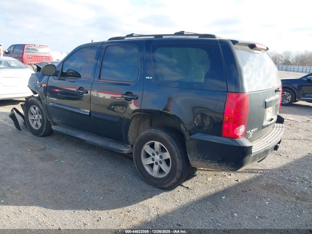2007 GMC YUKON 1GKFC13027J109975 Photo 2