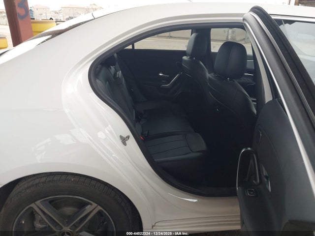 Mercedes-Benz A 220 2021 W1K3G4EB0MJ304364 Image 8