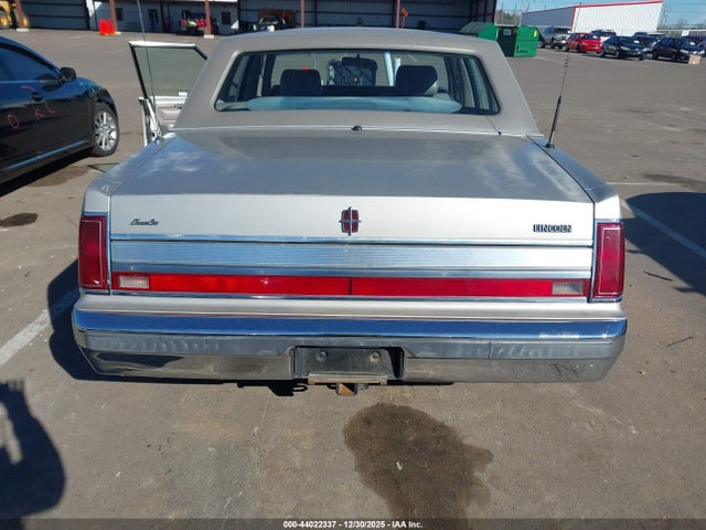 Продаж на аукціоні авто 1989 Lincoln Town Car Signature, vin: 1LNBM82F3KY653998, номер лоту: 44022337
