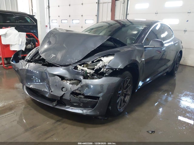 2018 TESLA MODEL 3 5YJ3E1EB1JF144495 Photo 1