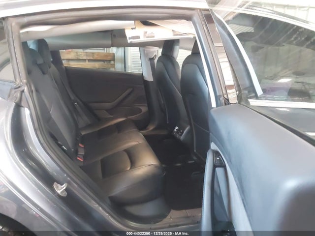 2018 TESLA MODEL 3 5YJ3E1EB1JF144495 Photo 7