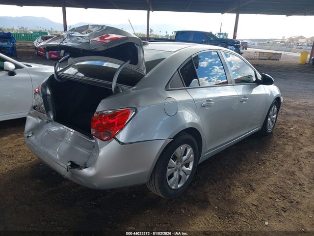 Chevrolet Cruze Ls Auto 2015 1G1PA5SH2F7204237 Image 4