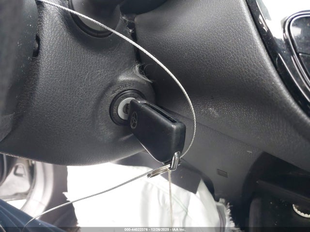 Toyota C-HR LE 2019 JTNKHMBX3K1044604 Image 11
